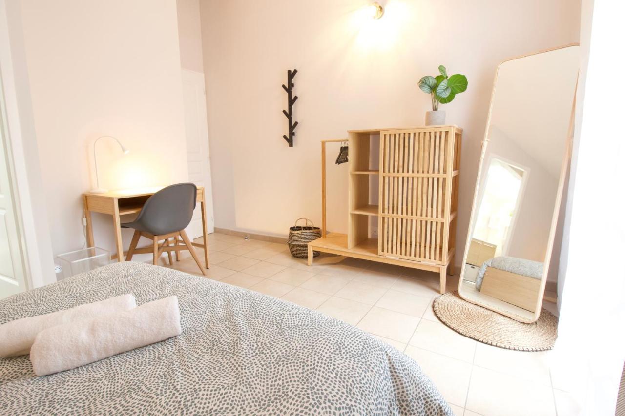 Charmante Maison Avec Piscine Quartier St James Montélimar Exteriör bild