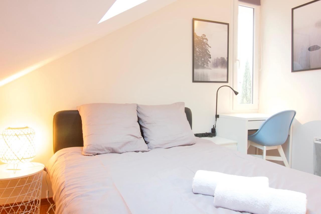 Charmante Maison Avec Piscine Quartier St James Montélimar Exteriör bild